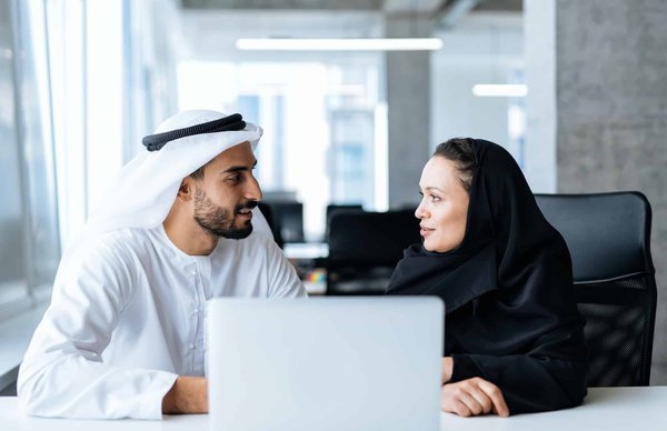 Les cabinets de recrutement : pilier du recrutement à Dubaï